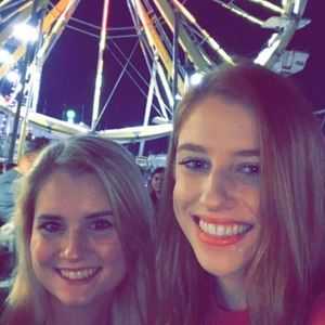 Meet your Posher, Lauryn